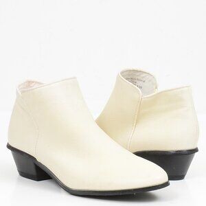 NEW Side Step Booties by Boston Design Studios 9.5 WIDE